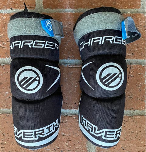 Youth Used Large Maverik Charger Arm Pads