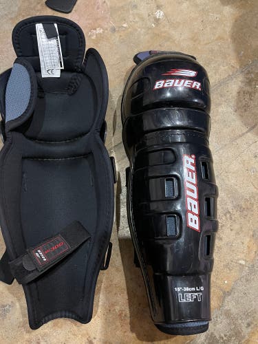 Bauer Impact 300 Shin Pads 15”