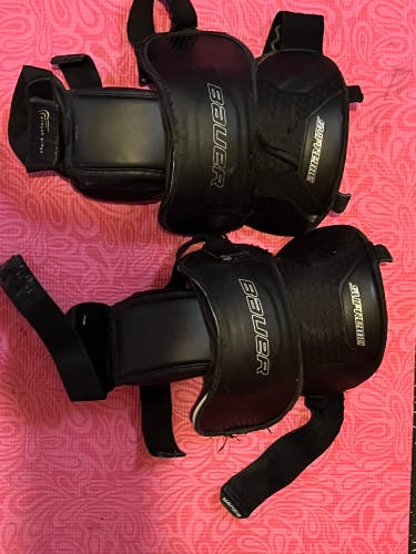 Bauer senior knee pads