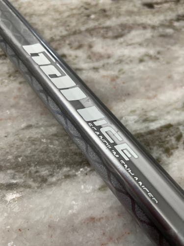 Rare & Like New OG Gait Ice Shaft - Silver