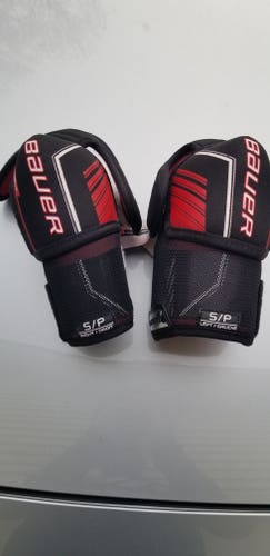 Used Small Bauer NSX Elbow Pads