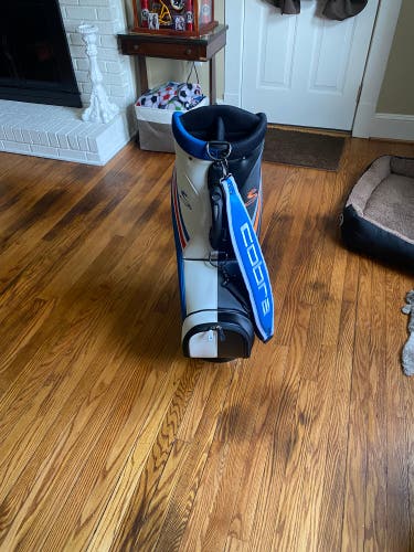 Cobra Tour Staff Bag