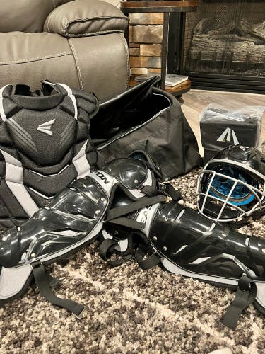 Easton Gametime Catcher's Set