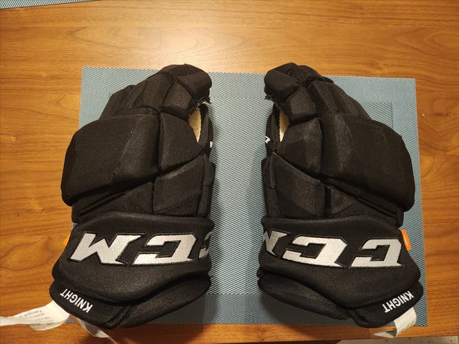 CCM HGPJSPP Gloves 14" Philadelphia Flyers Pro Stock