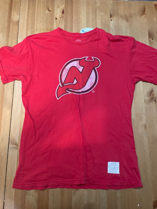 deadmansupplyco Vintage Hockey - New Jersey Devils (White New Jersey Wordmark) Long Sleeve T-Shirt