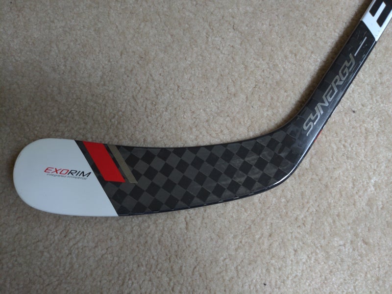 2023 Easton Synergy Hockey Stick, Grip, Silver, P92 - Perfect Edge  Hockey-Lacrosse