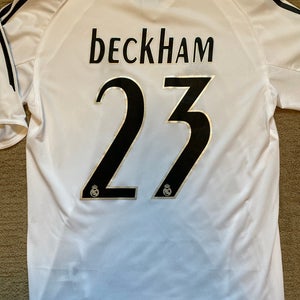 Real Madrid - David Beckham Replica Jersey