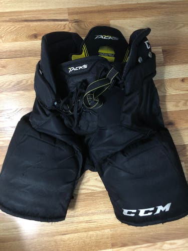 Senior Medium CCM Super Tacks Hockey Pants