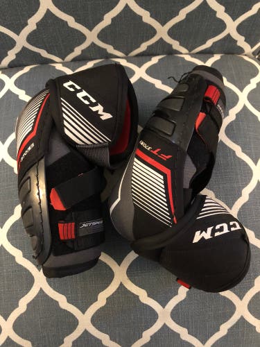 Medium CCM Jetspeed Ft370 Elbow Pads