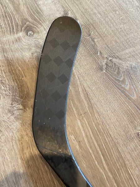Senior Right Handed P92M JetSpeed FT5 Pro Hockey Stick