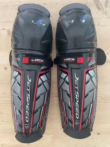Used CCM  JetSpeed FT370 Shin Pads