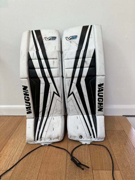28" Vaughn Velocity V9 Goalie Leg Pads