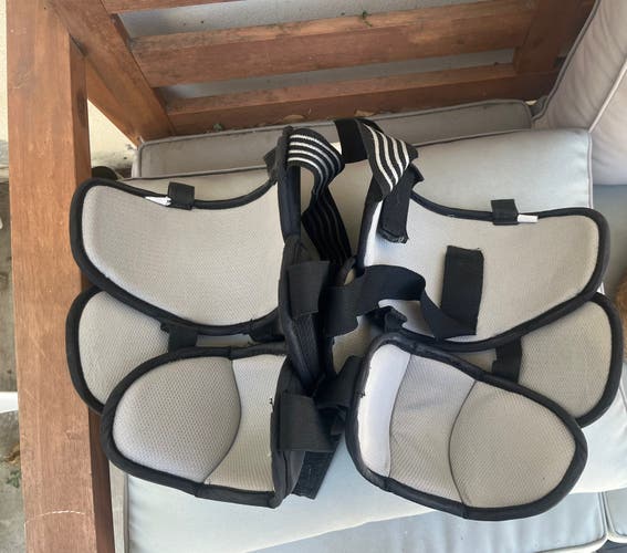 Used Vaughn SLR PRO KNEE PADS