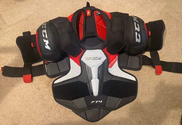 Senior Large CCM FT4 Shoulder Pads