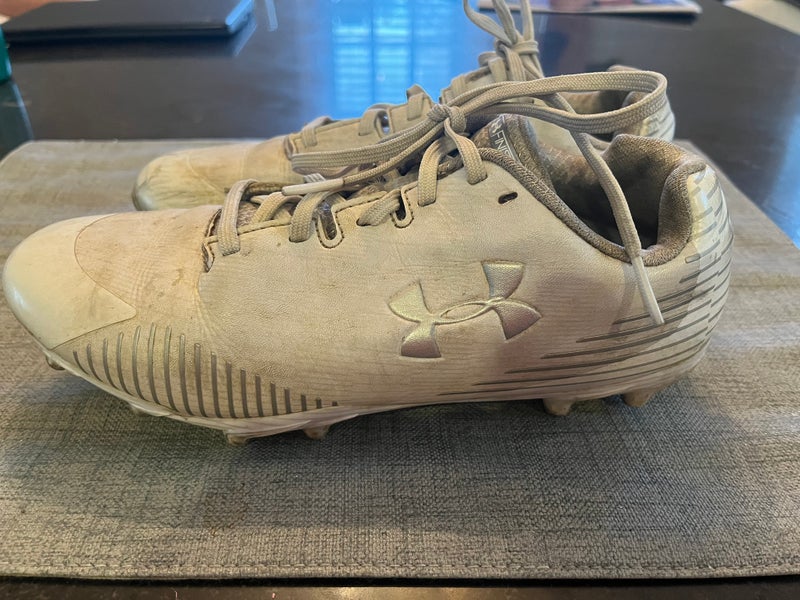 White Women's Molded Cleats Under Armour