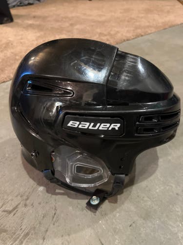 Used Medium Bauer  Re-Akt 75 Helmet