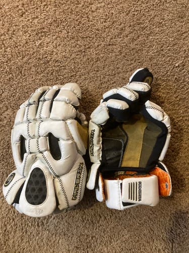 Used Maverik Rome Lacrosse Gloves 13"