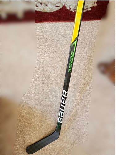 Bauer Supreme UltraSonic Hockey Stick