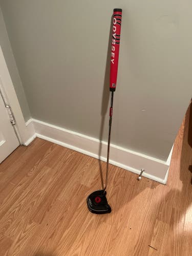 Men's Right Handed Uniflex 35" White hot rx Putter