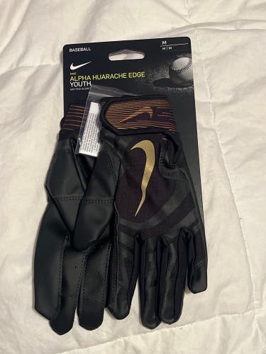 Nike Baseball Batting Gloves (size Youth M)