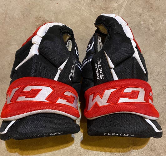 CCM Tacks 9080 14” Gloves