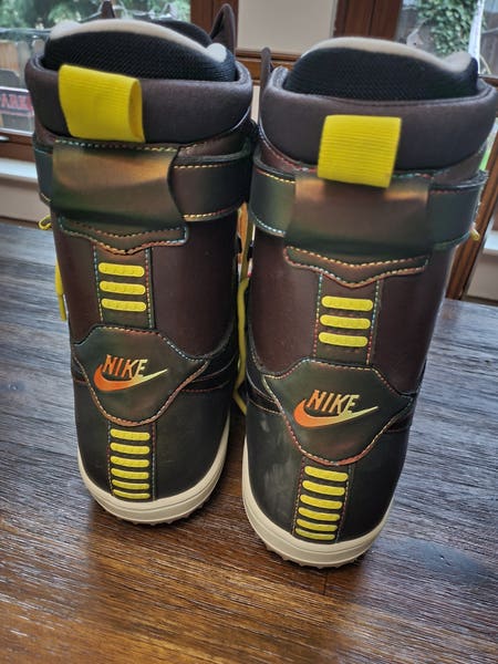 Nike SB zoom 1 snowboard boots | SidelineSwap | Buy and Sell