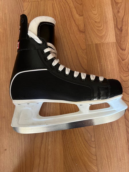 CCM 205 Mustang Hockey Skates