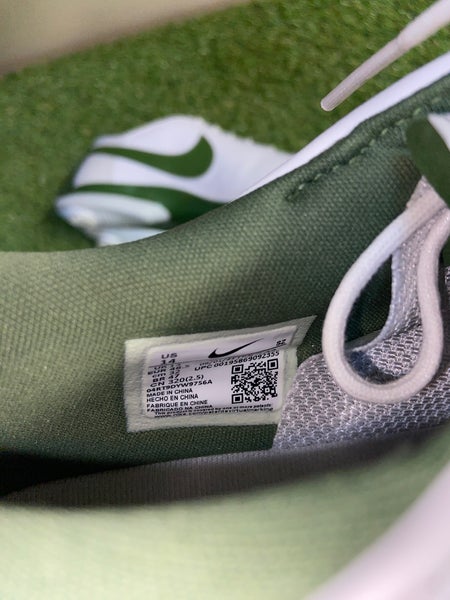 Mens Nike Air Zoom Victory Tour 2 Golf White Treeline Green  display picture 2