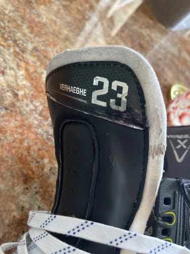 Bauer Hyperlite Skates 9D