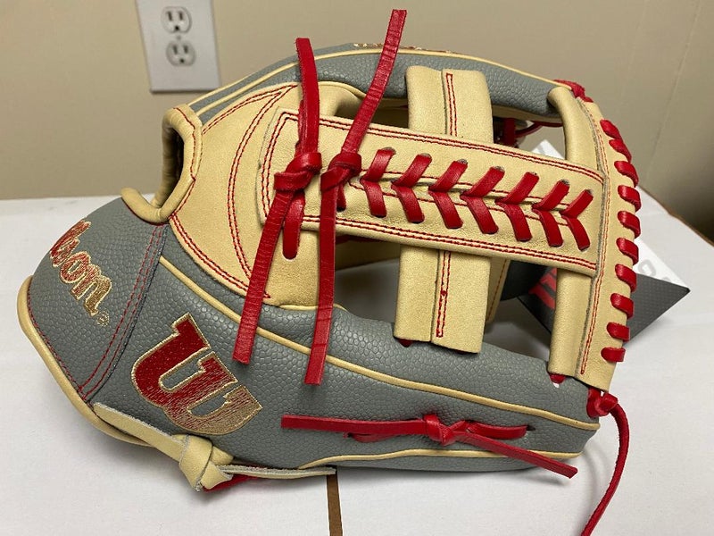 Brand New tags 2023 Wilson A2000 1785 SuperSkin Baseball Glove 11.75” WBW1009711175 Retail $299