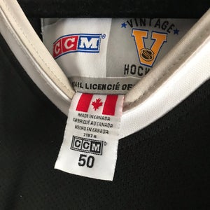 Wayne Gretzky hockey jersey