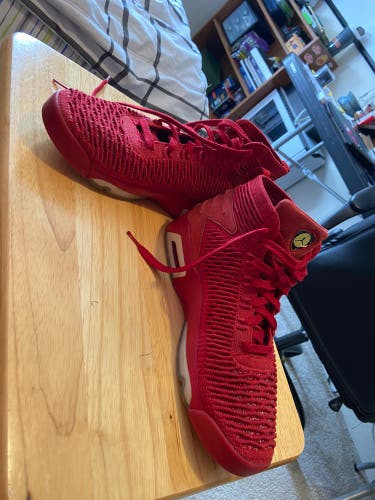 Jordan Flyknit Elevation 23s (Size M 8.5)