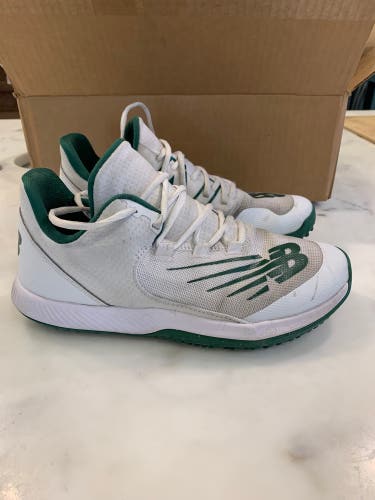 New Balance Turf Cleats 8.5
