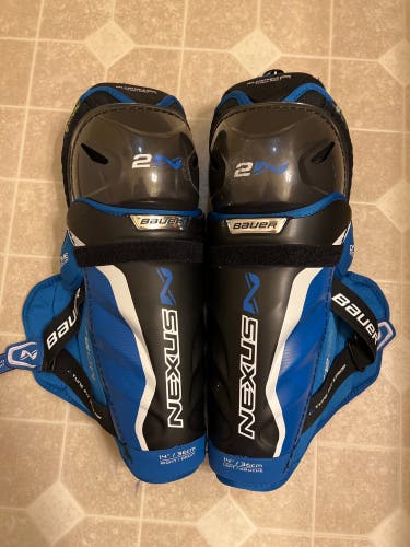 New Bauer Nexus 2N Shin Pads