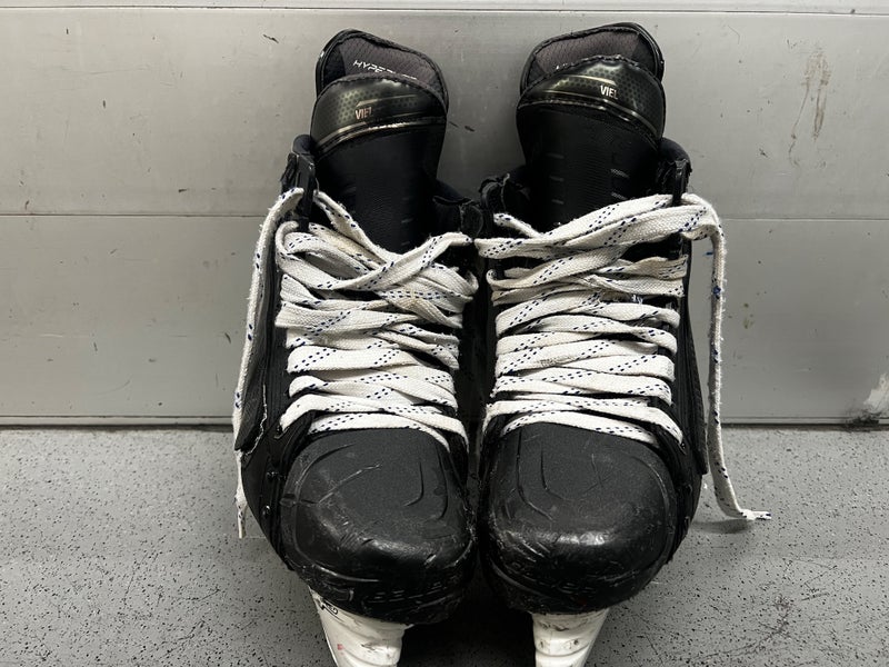 Bauer Extra Wide Width Pro Stock Size 8 1/4 Vapor Hyperlite Hockey Skates
