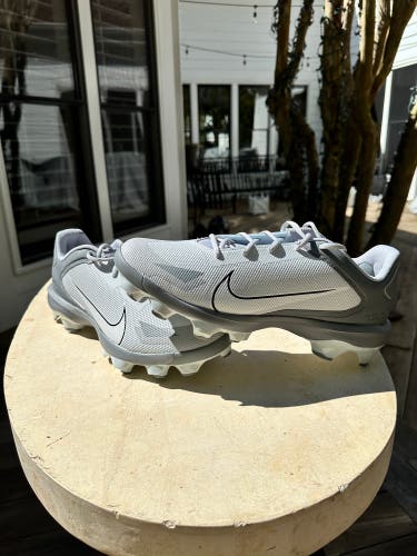 Gray New Molded Cleats Low Top Trout