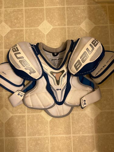 Used Large Bauer Nexus 1N Shoulder Pads