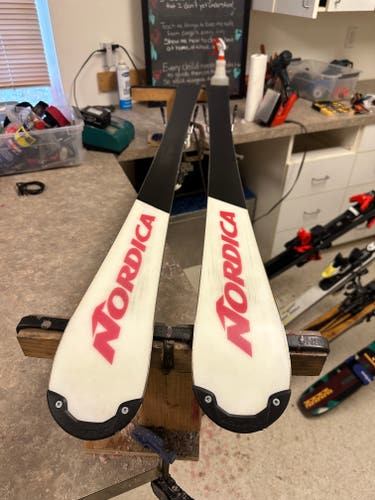 Used Kid's Nordica 136 cm Racing Dobermann SL WC Skis With Bindings