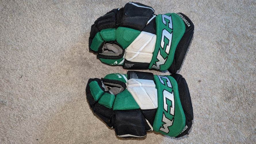 CCM 14" Pro Stock HGPJSPP Gloves