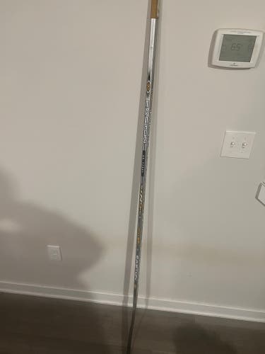 Easton synergy OG hockey stick