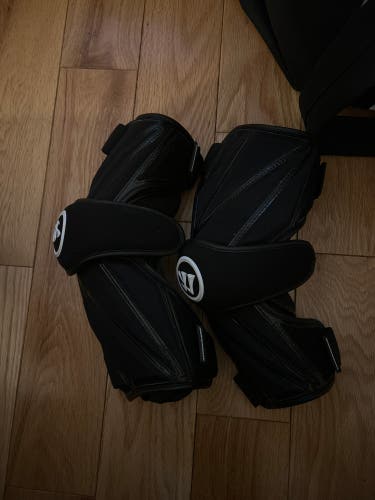 New Medium/Large Warrior Regulator Arm Pads