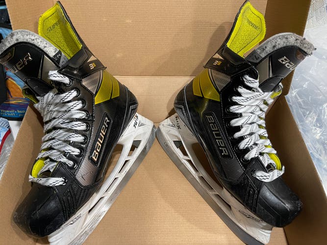 Used Bauer Size 7.5 Supreme 3S Hockey Skates