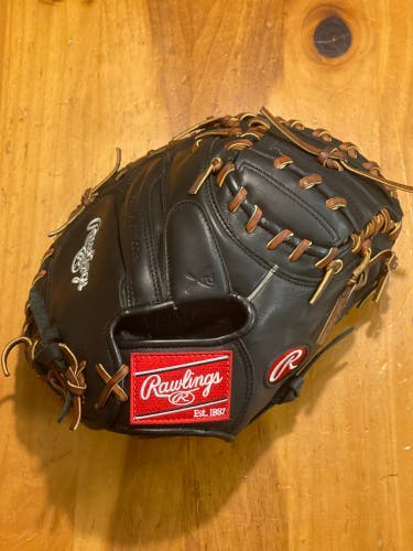 Right Hand Throw 32.5" Gamer Series GCM325BT Catcher's Glove
