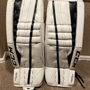 Used 31" CCM Extreme Flex 860 Goalie Leg Pads