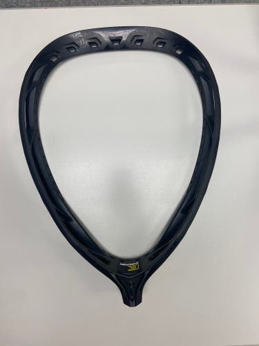 New Goalie Unstrung Nemesis Head