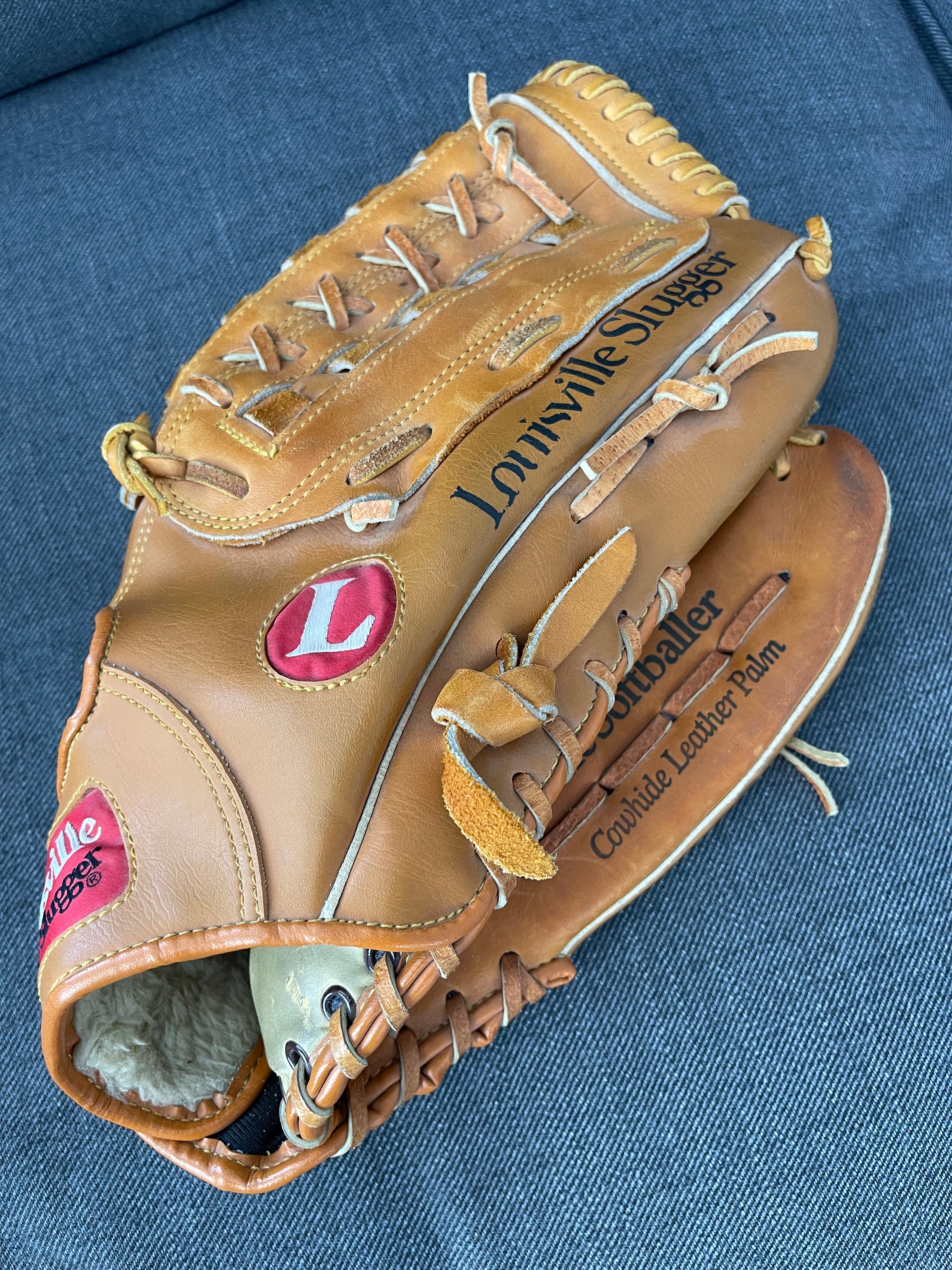 Used Louisville Slugger Khbg9 13 1 2 Fielders Gloves