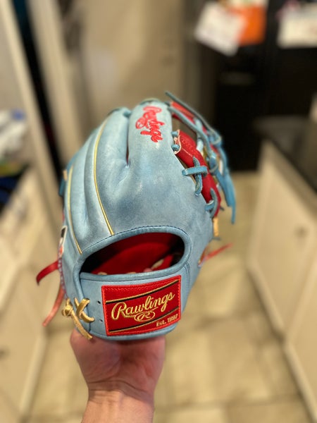 Right Hand Throw 11.5" Heart of the Hide Baseball Glove