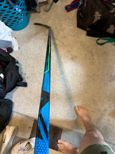 New Right Handed P28  Nexus Geo Hockey Stick