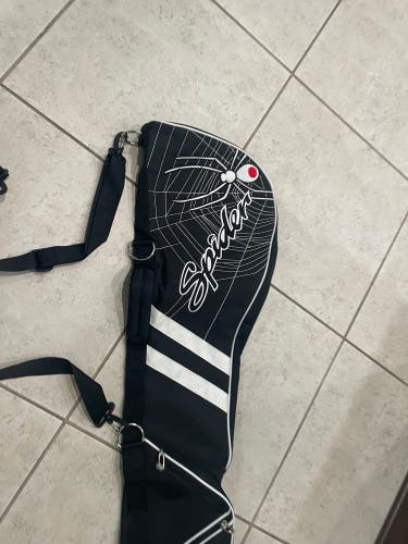 Sunday Golf Bag Spider With Shoulder Strap New