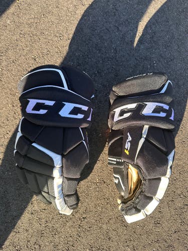 New CCM tacks as1 Gloves 15"